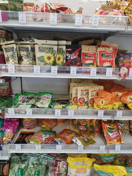 Perak Malaysia May 2022 Varieties Brands Roasted Baked Edible Nuts — Foto de Stock