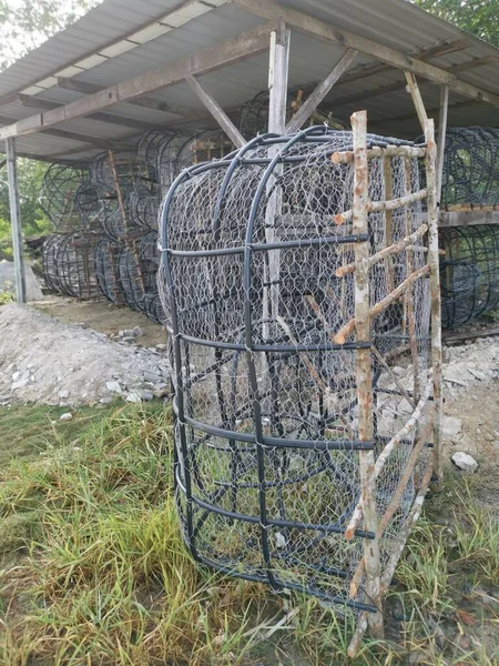 Scene Diy Fish Trap Structure Make Mangrove Wood Wire Polystyrene — Stock Photo, Image