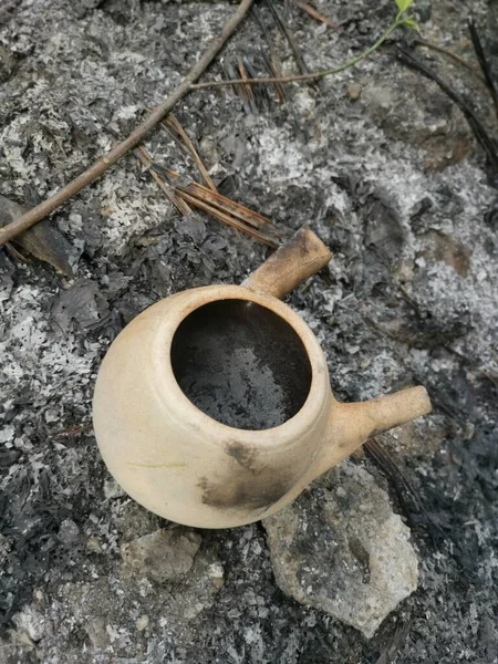 Καρυκεύματα Κινέζικα Βότανα Claypot Βραστήρα Στο Βρώμικο Κάδο — Φωτογραφία Αρχείου
