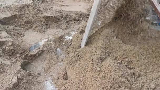 Construction Wooden Frame Sifter Finer Sand — Stockvideo