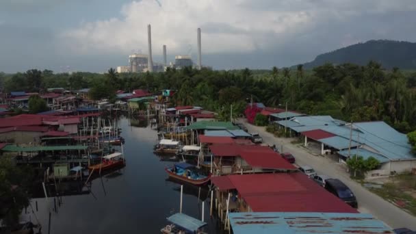 Aerial Scene Village Fishing Harbor River — стоковое видео