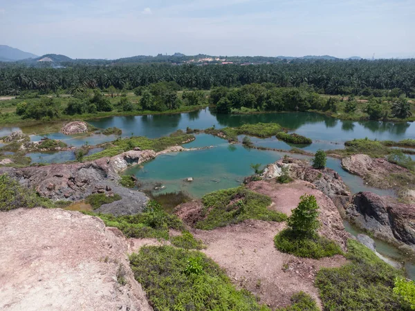 Granite Hill Looking Abandoned Mine Ponds — Stockfoto