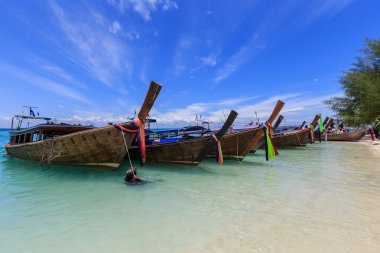 tekne ulaşım seyahat Adası Tayland için yerel halkın 