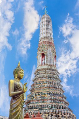 pagoda Tapınağı wat arun bangkok Tayland at ile Budda
