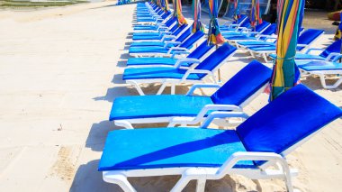 Phi phi Adası'nda güneşlenme sandalye