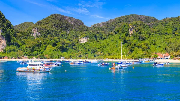 Porti isola di phiphi — Foto Stock