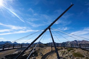 Solar de Tristaina perspektifi güneş saati, Andorra 'da gözcülük yapıyor.