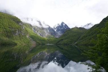 Norveç Sunndal Hardangerfjord Bondhusvatnet Buzul Gölü Bondhusbreen Buzulu