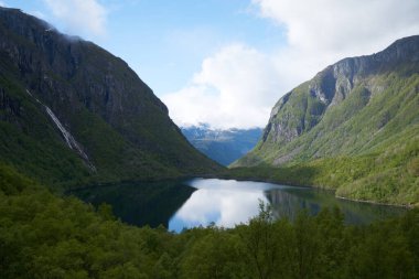 Norveç Sunndal Hardangerfjord Bondhusvatnet Buzul Gölü Bondhusbreen Buzulu