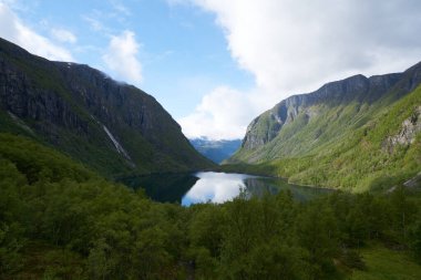 Norveç Sunndal Hardangerfjord Bondhusvatnet Buzul Gölü Bondhusbreen Buzulu