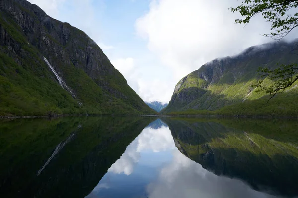 Noorwegen Sunndal Hardangerfjord Bondhusvatnet Gletsjermeer Bondhusbreen Gletsjer — Stockfoto