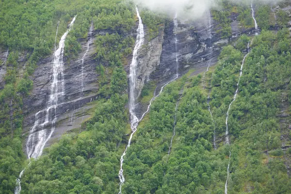 Geiranger Norvégia 2020 Június Híres Hét Nővér Vízesés Geiranger Fjordban — Stock Fotó