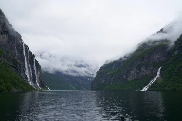 Geirranger Norway 2020 Hazi Ran Ünlü Yedi Kız Kardeş Şelalesi — Stok fotoğraf