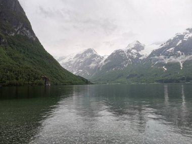 Hjelle, Stryn, Norveç 'teki Idyllic manzarası