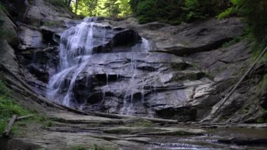Şelaleler Kozica, Vranica dağı, Busovaca, Bosna-Hersek