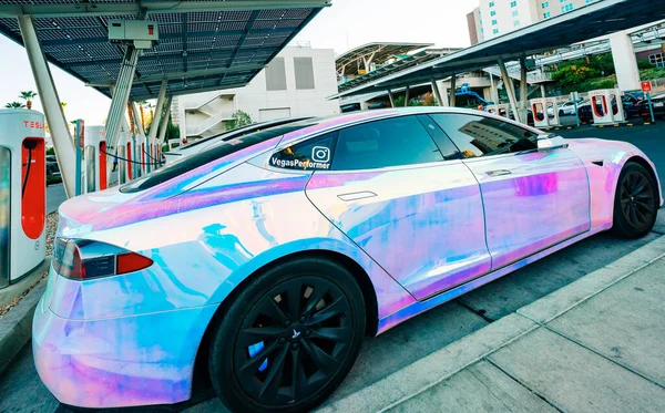 Las Vegas Nevada Usa Října 2021 Neon Barva Nové Tesla — Stock fotografie