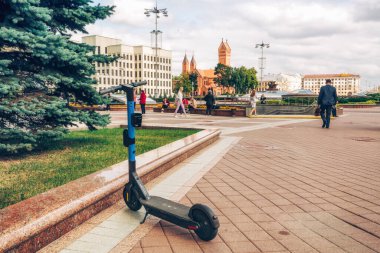 Minsk, Belarus - 27 Ağustos 2021 Bağımsızlık Meydanı, Minsk 'in şehir merkezindeki ana meydanı.