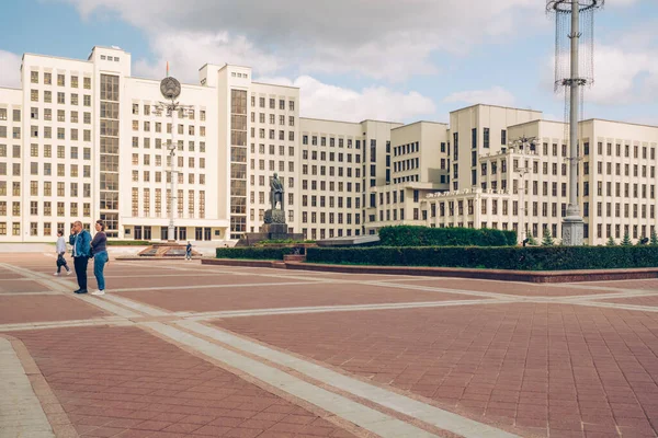 Minsk Bielorrússia Agosto 2021 Casa Governo Praça Independência Praça Principal — Fotografia de Stock