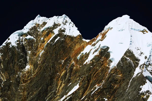 Paesaggio alpino a Cordiliera Huayhuash, Perù, Sud America — Foto Stock