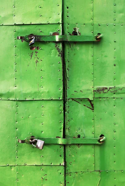 Velho metal vintage porta — Fotografia de Stock