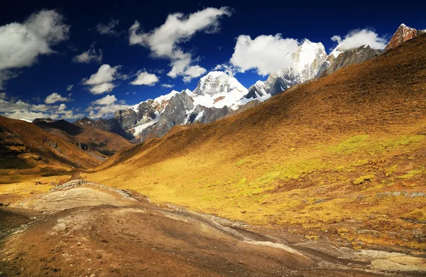 Cordiliera Huayhuash, Peru — Stock Photo, Image