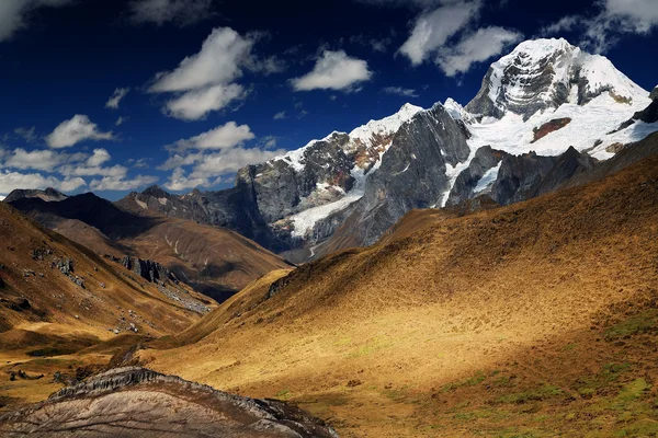 Cordiliera Huayhuash, Peru — Stok Foto