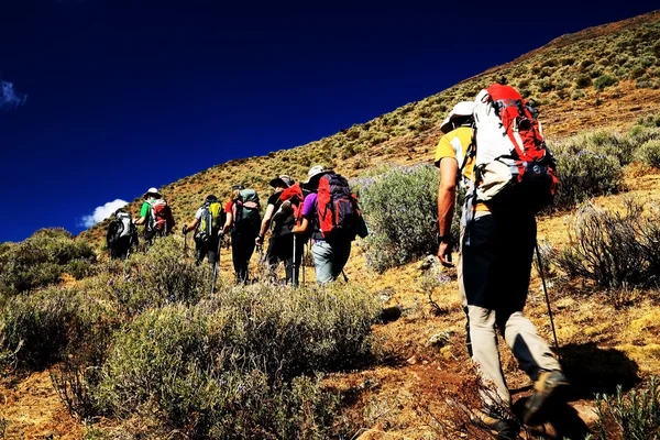 Trekking in Cordiliera Huayhuash — Stock Photo, Image