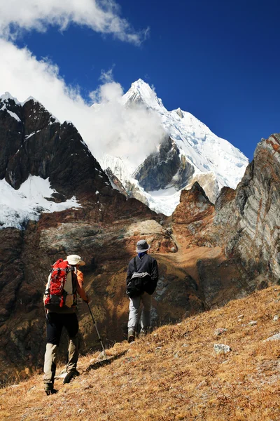 Trekking in Cordiliera Kordillerában — Stock Fotó