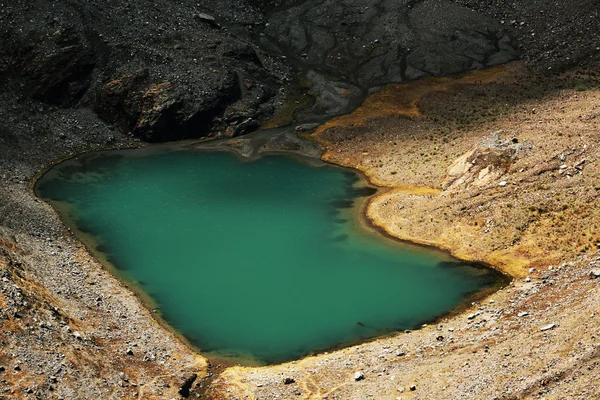 Лагуна Каруакоча в Кордильере-Уайуаш — стоковое фото