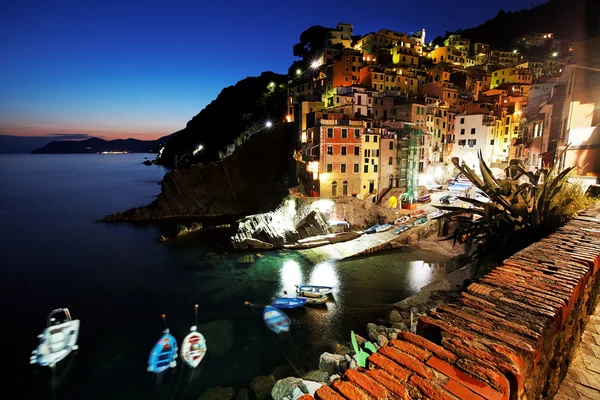 Night falling over Riomaggiore — Stock Photo, Image