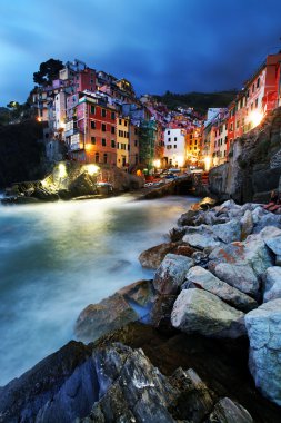 Riomaggiore düşen gece