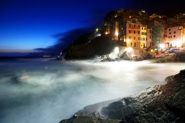 Riomaggiore düşen gece