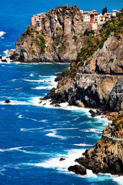 via del amore ve manarola köyünün havadan görünümü