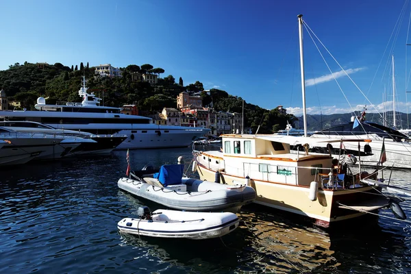 Pueblo de Portofino, Costa de Liguria, Italia —  Fotos de Stock