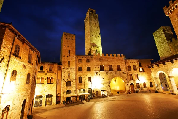Medeltidsbyn San Gimignano, Italien, Europa — Stockfoto