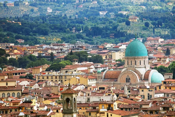 Собор Санта-Мария-дель-Фиоре во Флоренции, Италия — стоковое фото