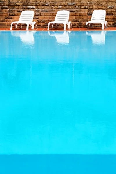 Luksusowy basen — Zdjęcie stockowe