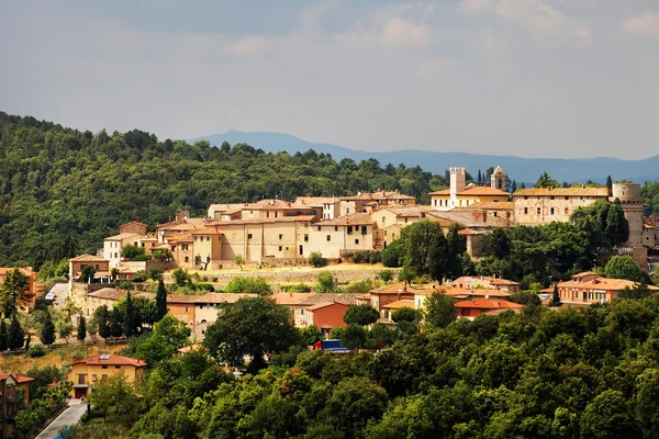 Szenische Ansicht der typischen Landschaft der Toskana, Italien — Stockfoto