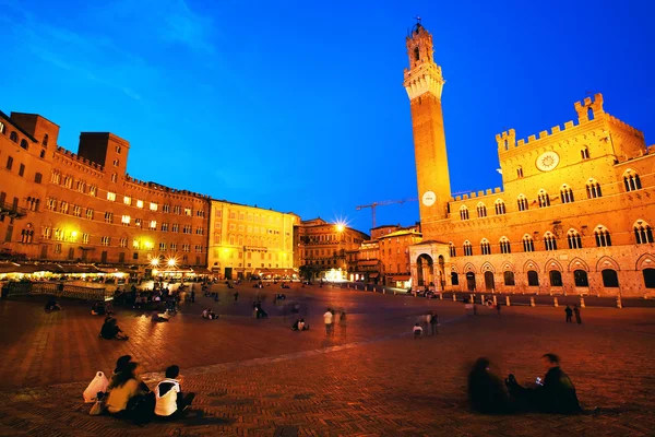 Piazza del Campo with Palazzo Pubblico,シエナ,イタリア — ストック写真