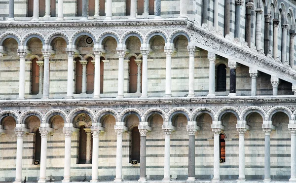 Piazza dei miracoli a Pisa, Italia, Europa — Foto Stock