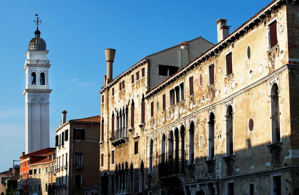 Arkitektoniska detaljer i Venedig, Italien, Europa — Stockfoto