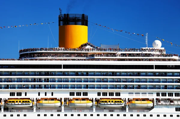 Cruise Ship in Venice, Italy — Stock Photo, Image