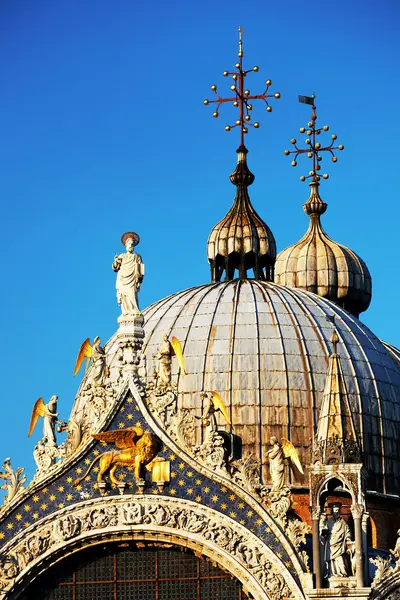 Detalle arquitectónico en Venecia, Italia — Foto de Stock