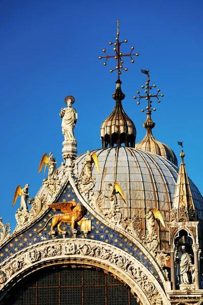 Dettaglio architettonico a Venezia — Foto Stock