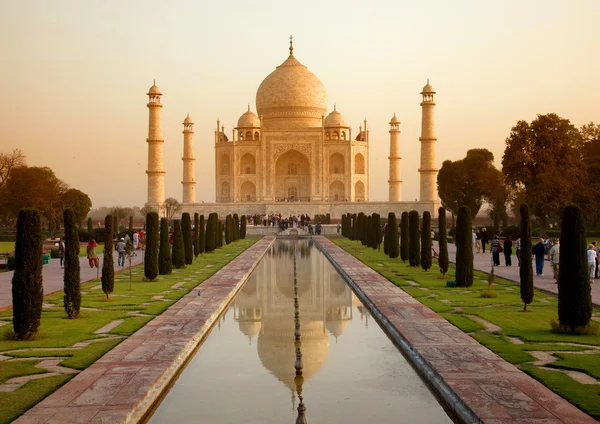 Marbre blanc Taj Mahal en Inde, Agra, Uttar Pradesh — Photo