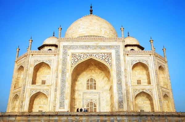 Biały marmur taj mahal w Indiach, agra, uttar pradesh — Zdjęcie stockowe