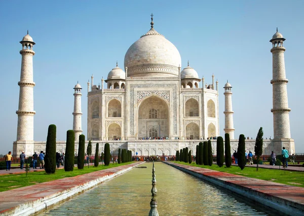 Mármore branco Taj Mahal na Índia, Agra, Uttar Pradesh — Fotografia de Stock