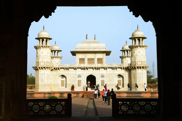 Túmulo de Itmad-Ud-Daulah em Agra, Uttar Pradesh, Índia — Fotografia de Stock