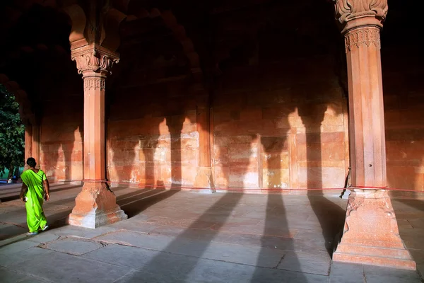 Detalhe arquitetônico de Lal Qila - Forte Vermelho em Delhi, Índia — Fotografia de Stock