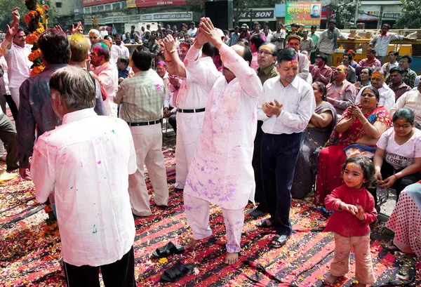 Holi festiva boya kaplı — Stok fotoğraf